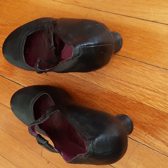 Hush Puppies Kitten Heel with Bow Leather shoes super comfortable size 9.5 - Picture 3 of 4